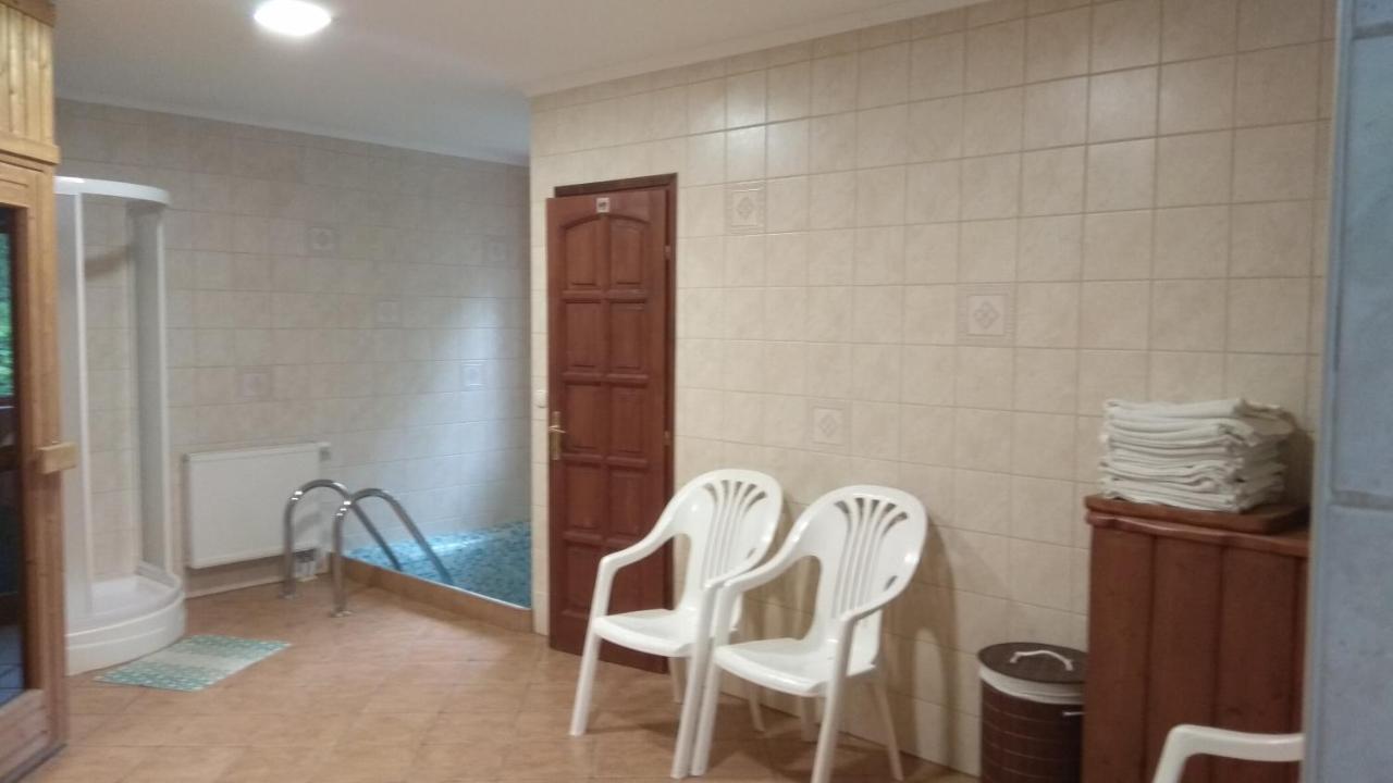 Nadas Pihenopark Tiszafüred Buitenkant foto